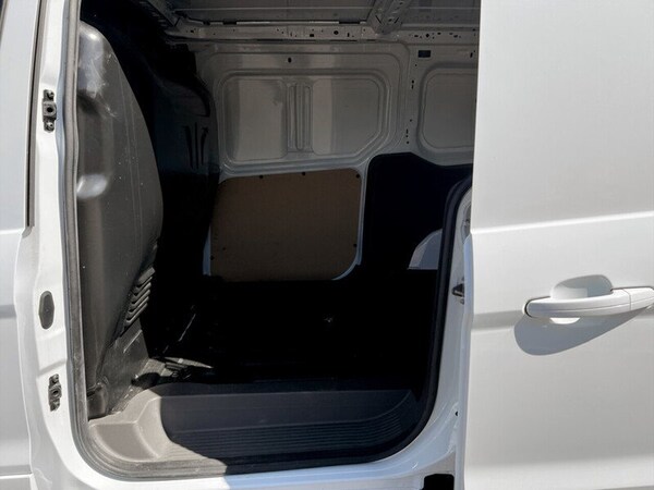 Used Ford Transit Connect 2023 for sale - 76036650: Photo 17