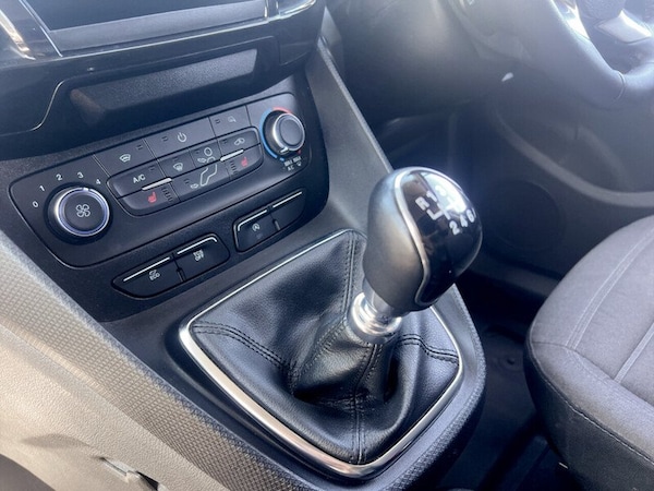 Used Ford Transit Connect 2023 for sale - 76036650: Photo 40
