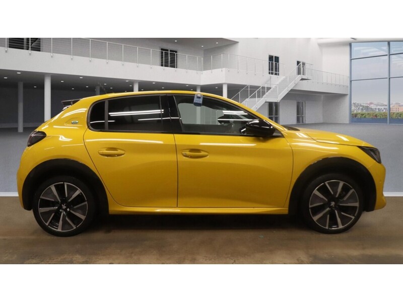 Used Peugeot 208 2021 for sale - 77609490: Photo 3