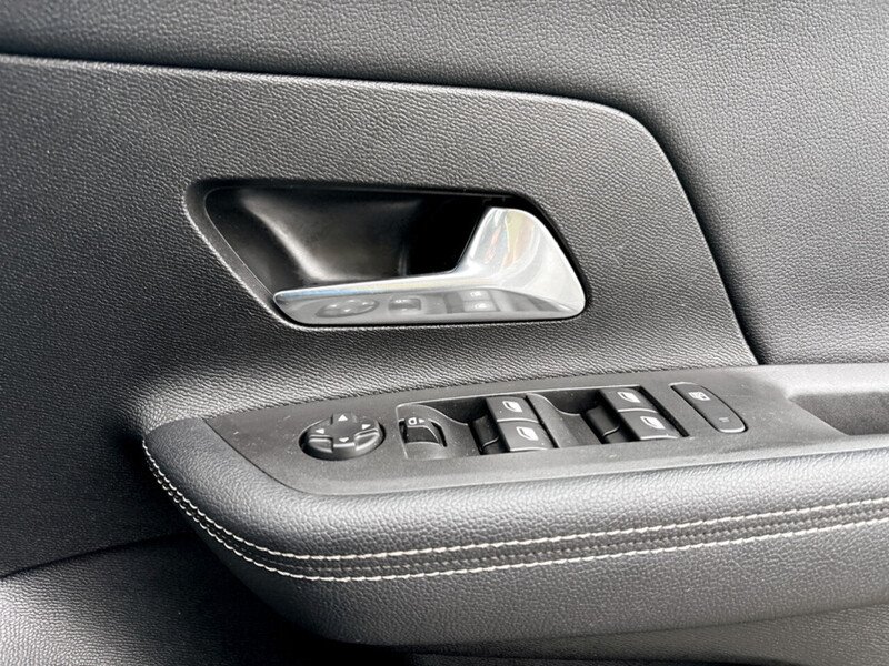 Used Vauxhall Mokka Electric 2022 for sale - 77945239: Photo 42