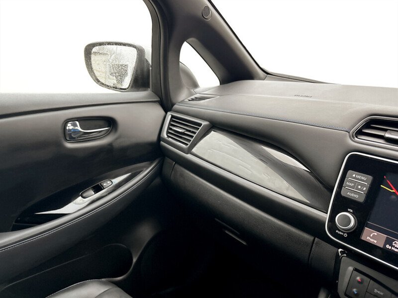 Used Nissan Leaf 2023 for sale - 77303122: Photo 32