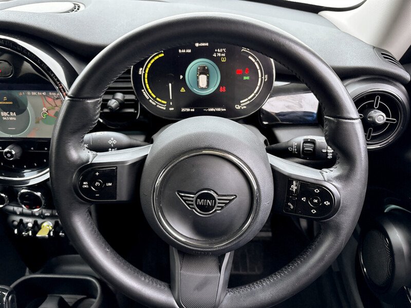 Used MINI Electric Hatch 2021 for sale - 77323361: Photo 31