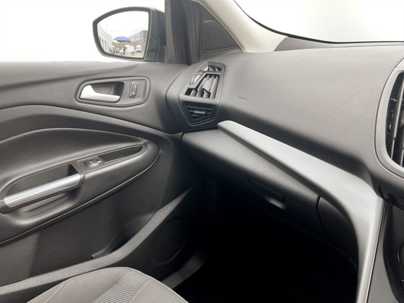 Used Ford Kuga 2013 for sale - 76413340: Photo 32