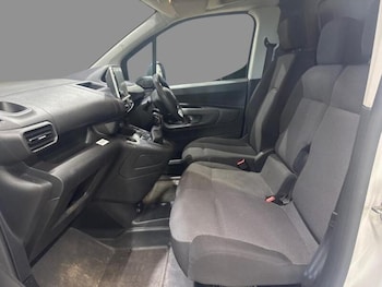 Used Peugeot Partner 2020 for sale - 75613154: Photo
