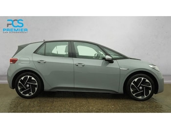 Used Volkswagen ID.3 2021 for sale - 77409109: Photo