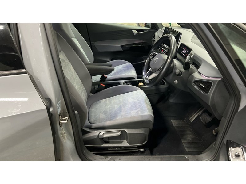 Used Volkswagen ID.3 2021 for sale - 77409109: Photo 4