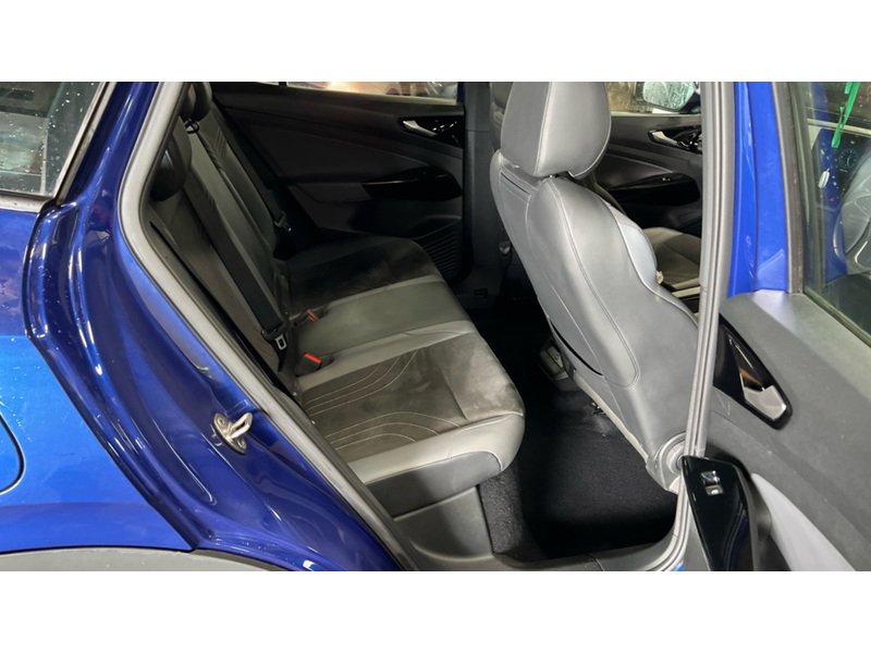 Used Volkswagen ID.4 2023 for sale - 78054275: Photo 13