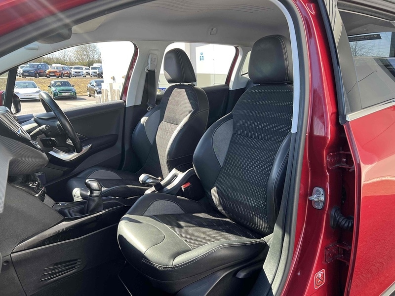 Used Peugeot 2008 2016 for sale - 76986506: Photo 21