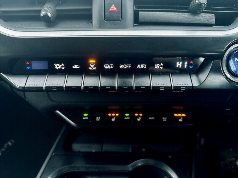 Used Lexus UX 2021 for sale - 77118186: Photo 37