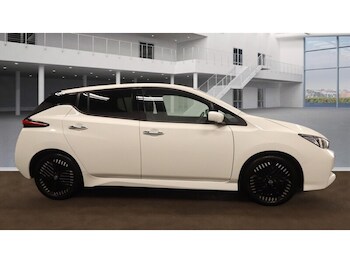 Used Nissan Leaf 2023 for sale - 77250867: Photo