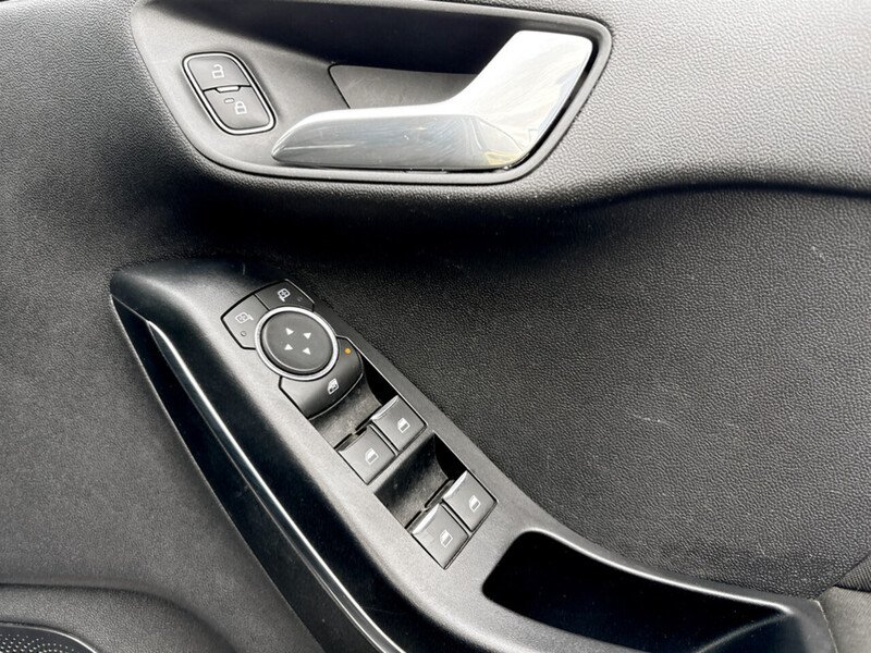 Used Ford Fiesta 2019 for sale - 78118515: Photo 39