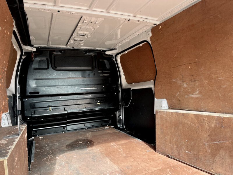 Used Vauxhall Vivaro 2020 for sale - 76751509: Photo 24
