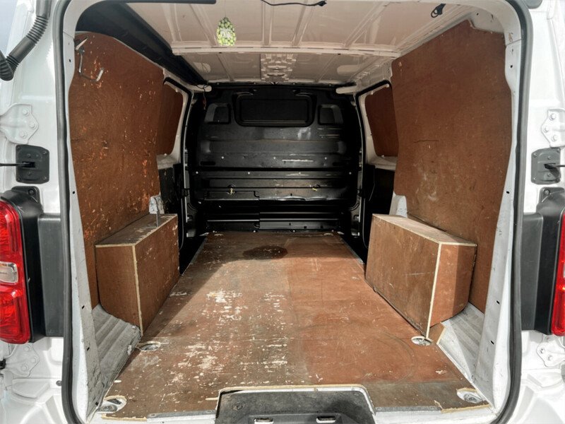 Used Vauxhall Vivaro 2020 for sale - 76751509: Photo 25