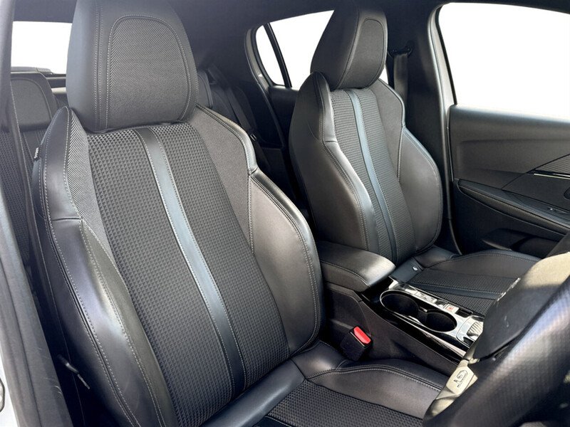 Used Peugeot 208 2022 for sale - 77059728: Photo 9