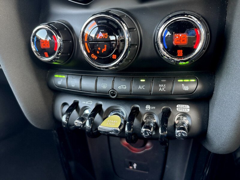 Used MINI Electric Hatch 2021 for sale - 77447105: Photo 40