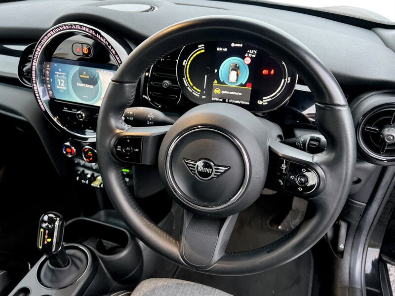 Used MINI Electric Hatch 2021 for sale - 76934944: Photo 29