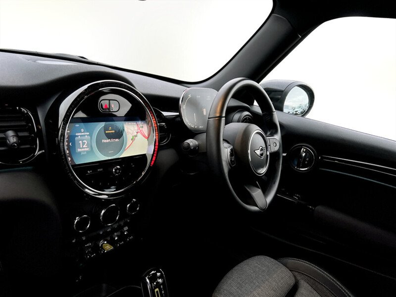 Used MINI Electric Hatch 2021 for sale - 76934944: Photo 34