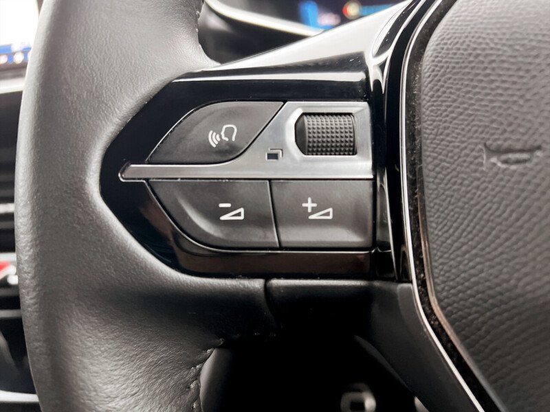 Used Peugeot 2008 2023 for sale - 76877320: Photo 28