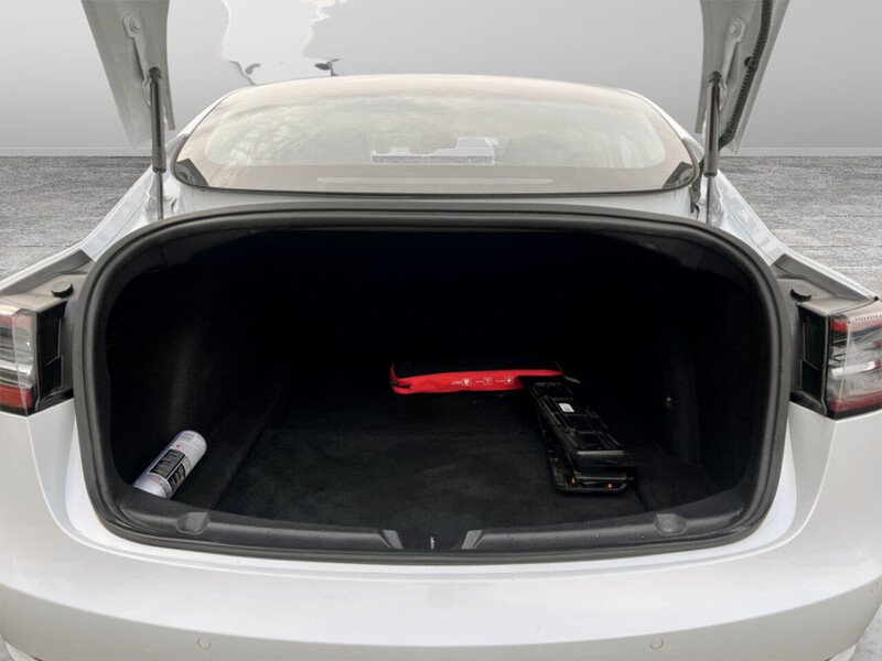 Used Tesla Model 3 2019 for sale - 76396635: Photo 22