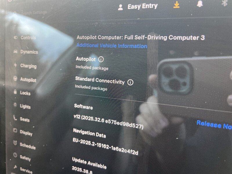 Used Tesla Model 3 2019 for sale - 76396635: Photo 38