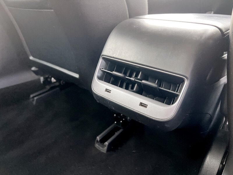 Used Tesla Model 3 2019 for sale - 76396635: Photo 43