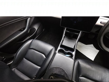 Used Tesla Model 3 2019 for sale - 76396635: Photo