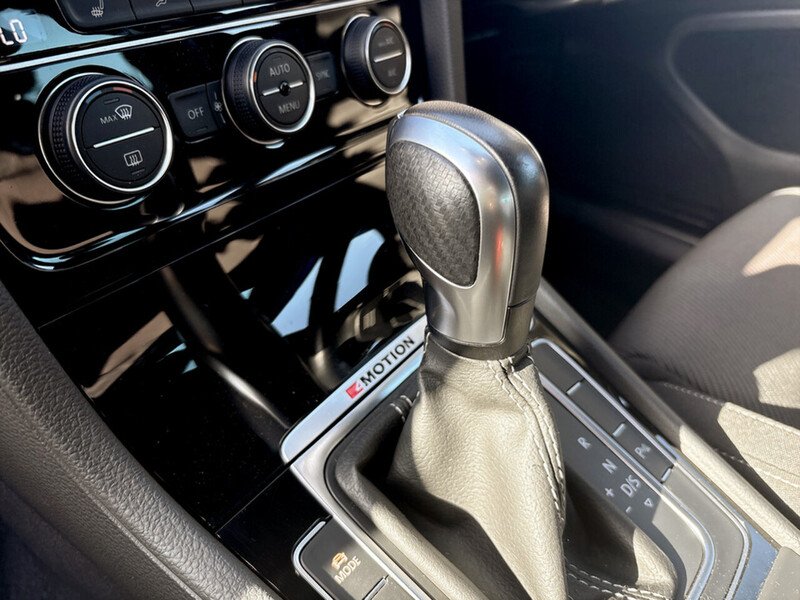 Used Volkswagen Golf 2020 for sale - 78016718: Photo 45