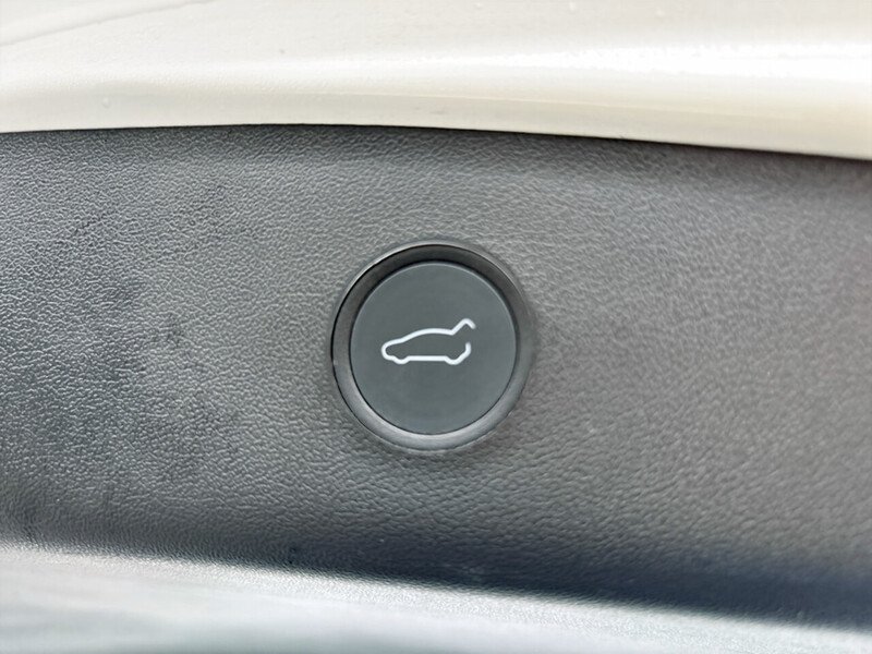 Used Tesla Model 3 2022 for sale - 78065108: Photo 25