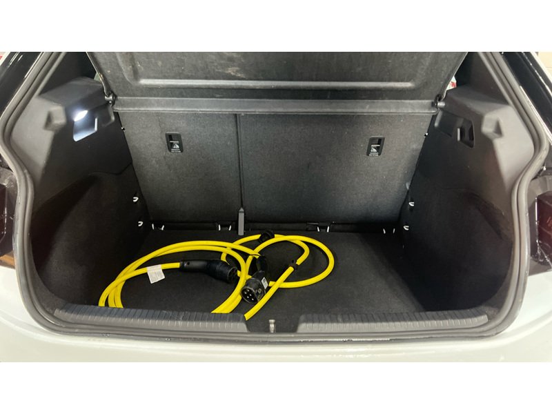 Used Volkswagen ID.3 for sale - 77370235: Photo 7