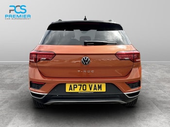 Used Volkswagen T-Roc 2020 for sale - 78714908: Photo