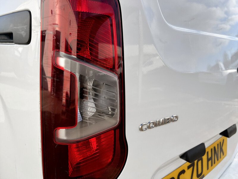 Used Vauxhall Combo 2020 for sale - 76705622: Photo 26