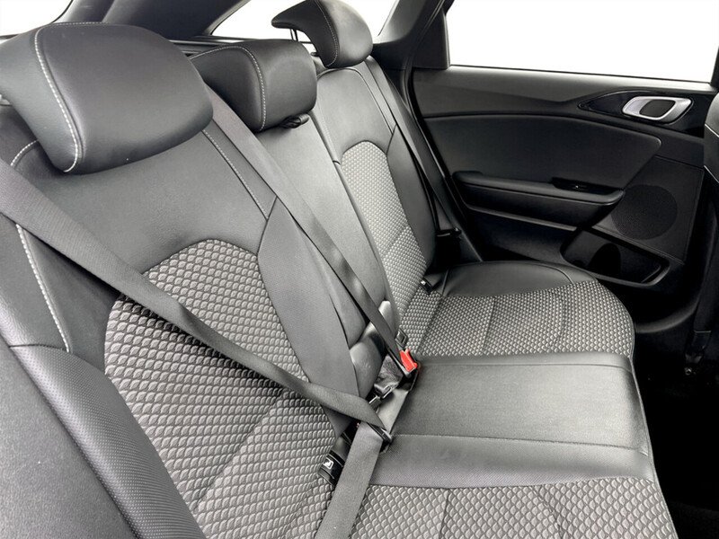 Used Kia Ceed 2022 for sale - 77564101: Photo 40