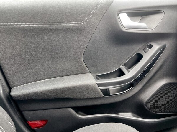 Used Ford Puma 2023 for sale - 75453983: Photo 41