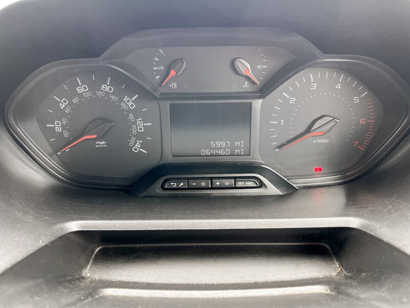 Used Peugeot Partner 2021 for sale - 76686806: Photo 32