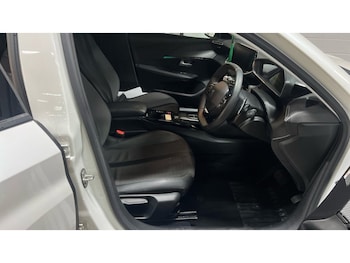 Used Peugeot 208 2022 for sale - 77379231: Photo