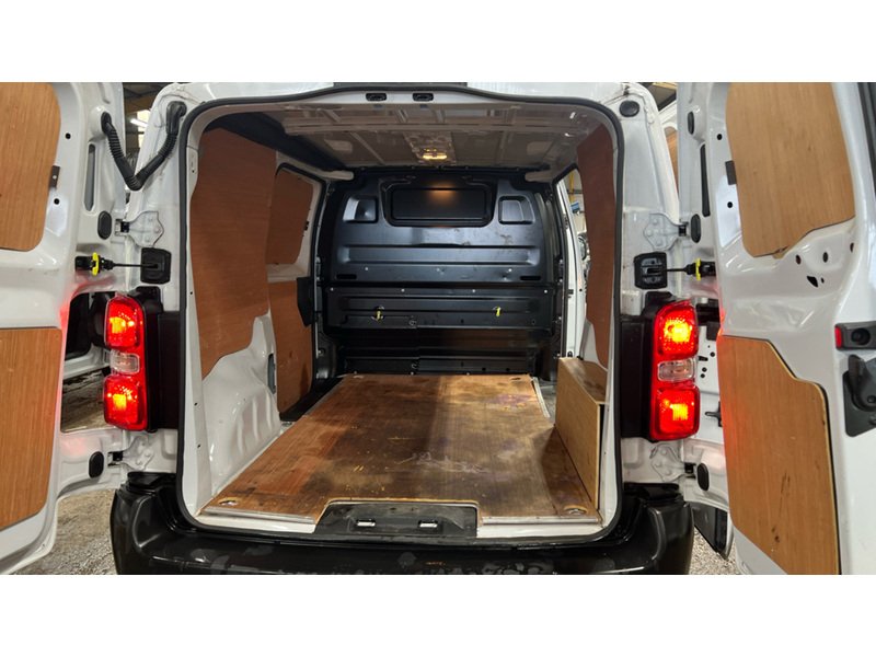 Used Peugeot Expert 2022 for sale - 76329379: Photo 7