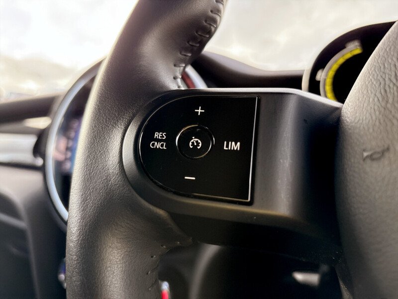 Used MINI Electric Hatch 2023 for sale - 77636865: Photo 31