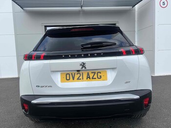 Used Peugeot E-2008 2021 for sale - 75944556: Photo