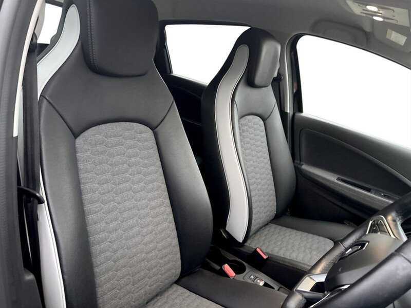 Used Renault Zoe 2022 for sale - 77905997: Photo 10