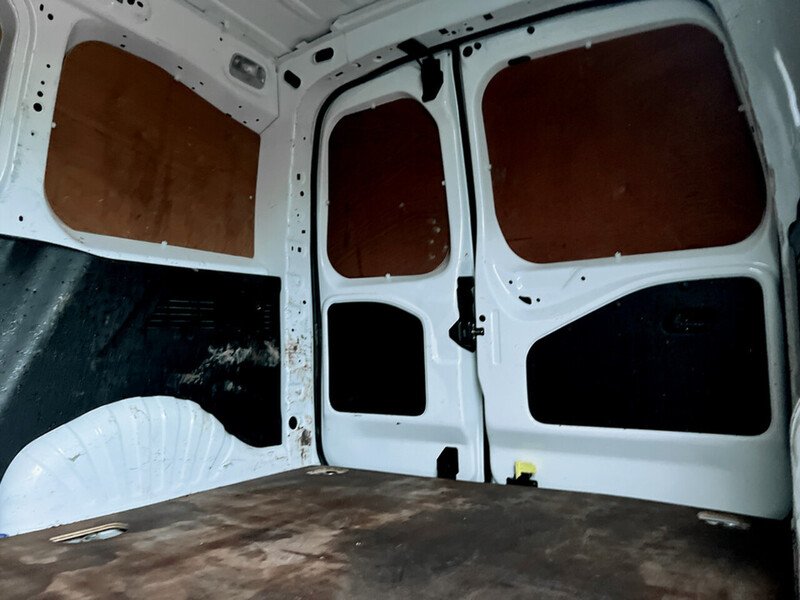 Used Peugeot Partner 2020 for sale - 76449186: Photo 19