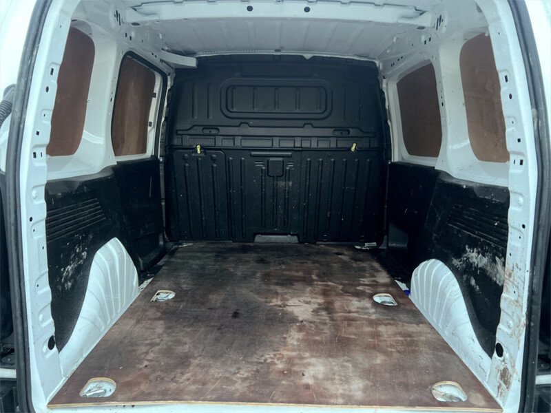 Used Peugeot Partner 2020 for sale - 76449186: Photo 24