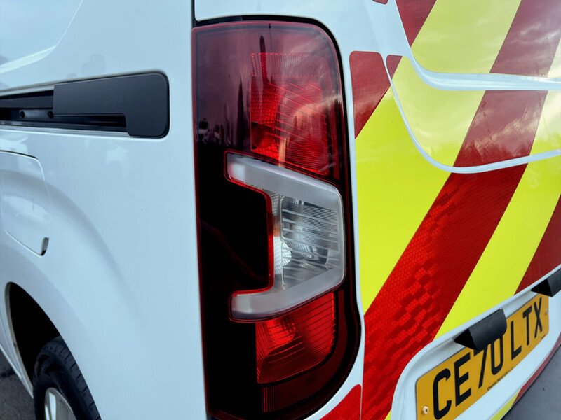 Used Peugeot Partner 2020 for sale - 76449186: Photo 27