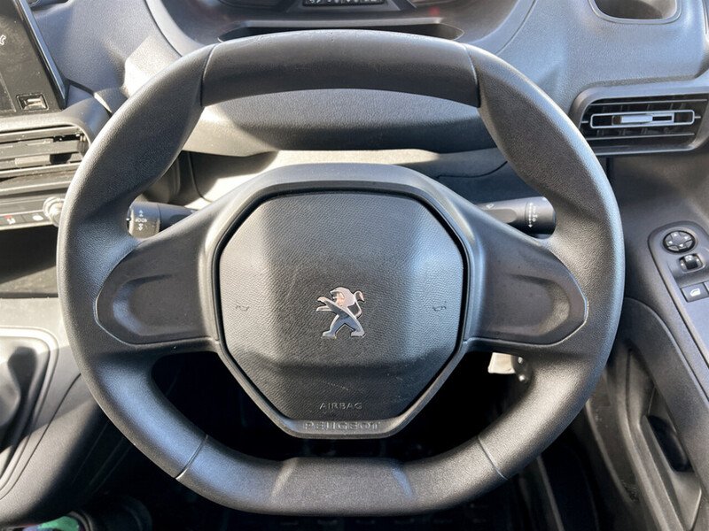 Used Peugeot Partner 2020 for sale - 76449186: Photo 31