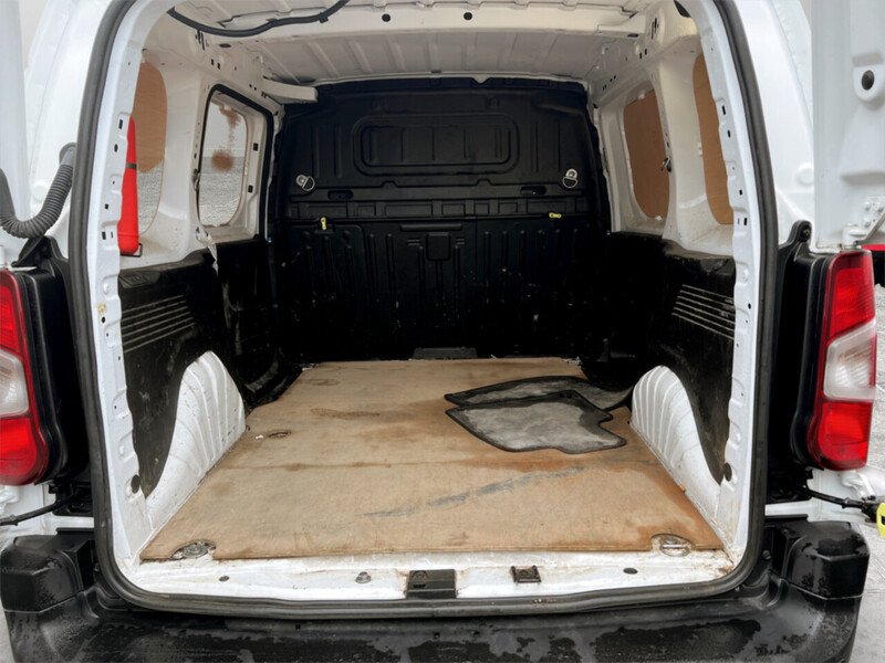 Used Peugeot Partner 2021 for sale - 76490269: Photo 25