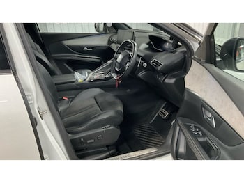 Used Peugeot 5008 2022 for sale - 78325610: Photo