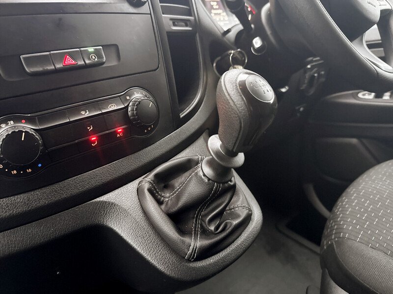 Used Mercedes-Benz Vito 2021 for sale - 77069832: Photo 42