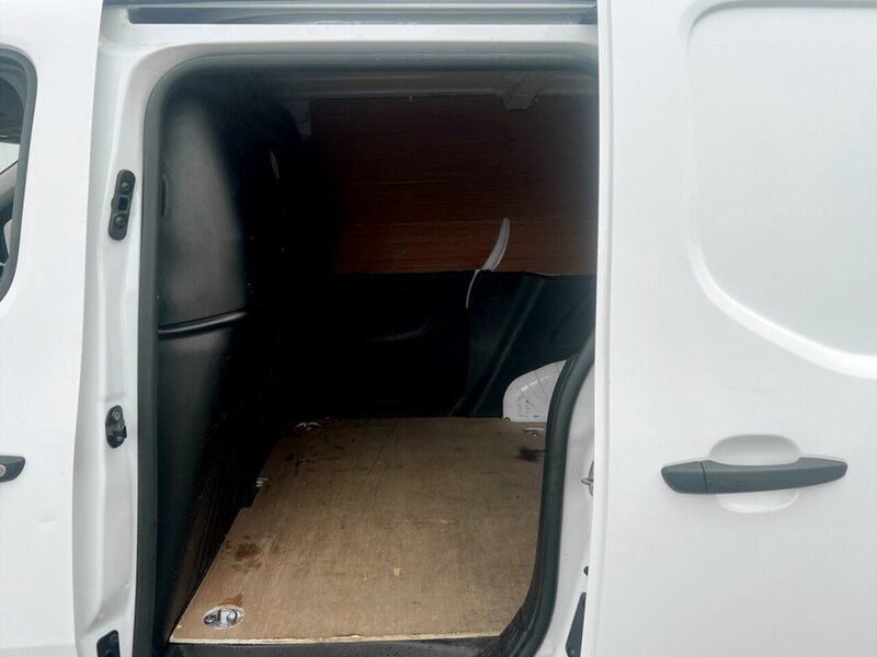 Used Citroen Berlingo 2021 for sale - 76808333: Photo 17