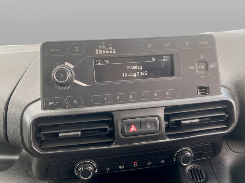 Used Citroen Berlingo 2021 for sale - 76808333: Photo 35