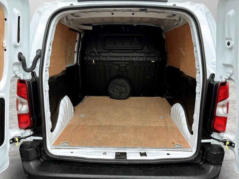 Used Peugeot e-Partner 2023 for sale - 77565834: Photo 27