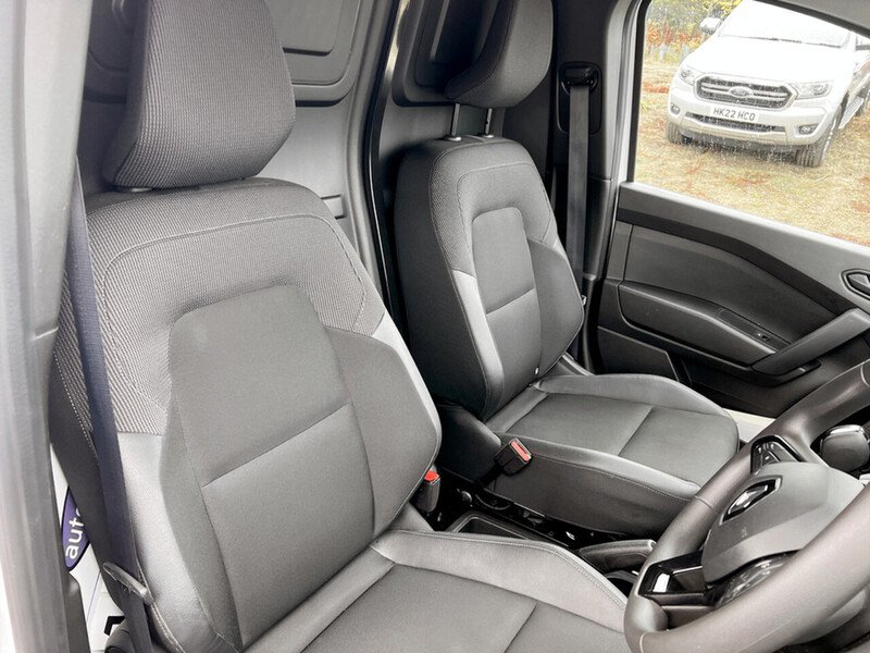 Used Renault Kangoo 2024 for sale - 76643053: Photo 12